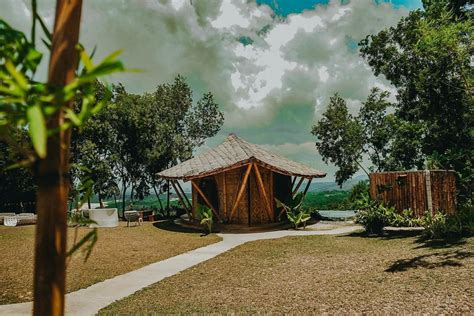 Accommodate in Cebuano .